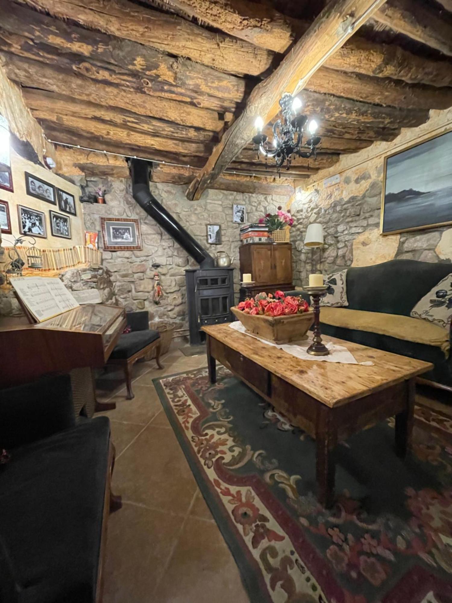 El Callejon De Andrese Лоарре Экстерьер фото